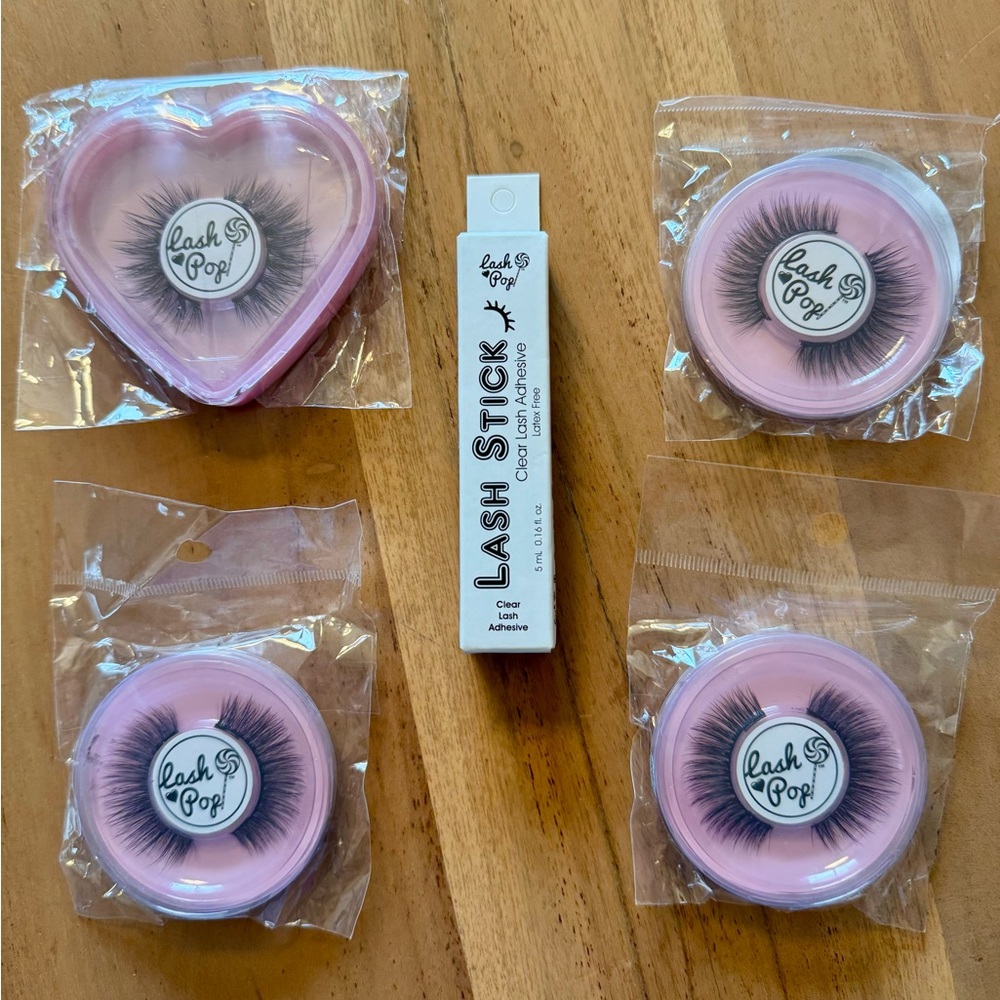 New/unopened Lashes Set